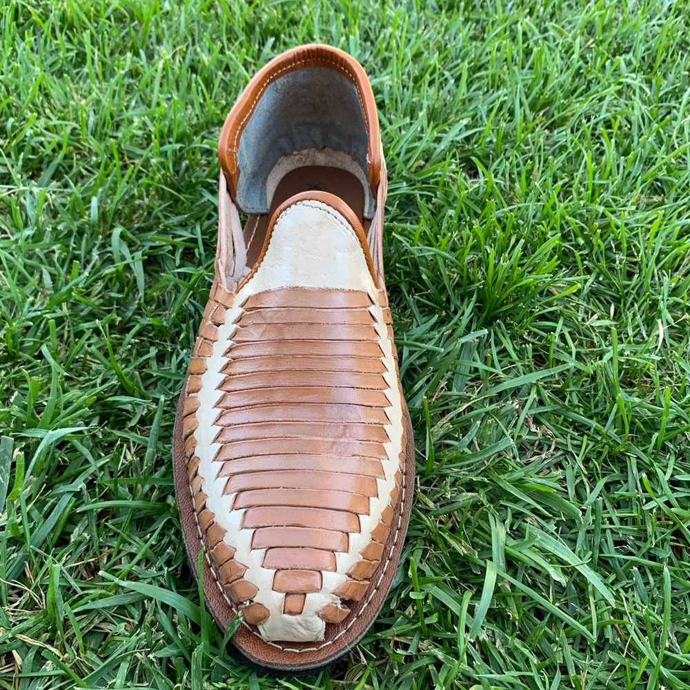Men's Closed Toe Sandal MOCCASIN HUARACHES TAN - Picture 2 of 7